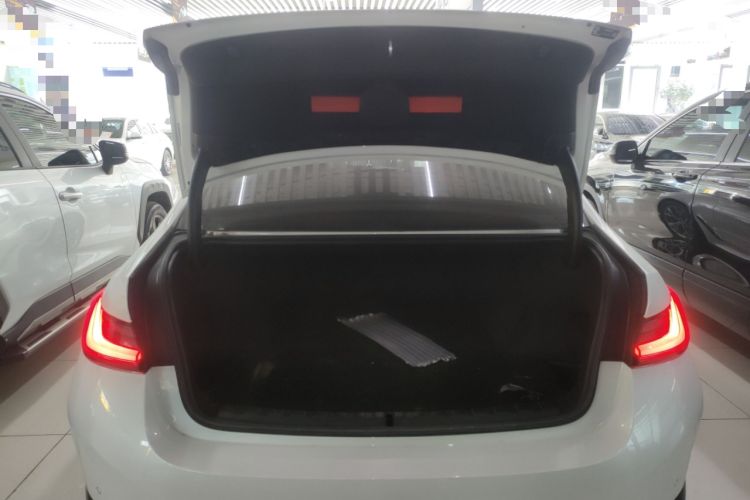 Used BMW i3 2024 eDrive 35 L