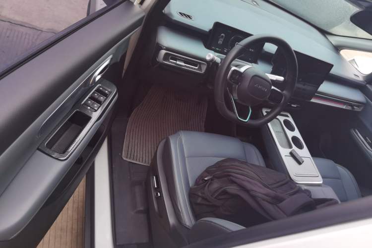 Used AION Y 2023 Plus 510 Smart Edition