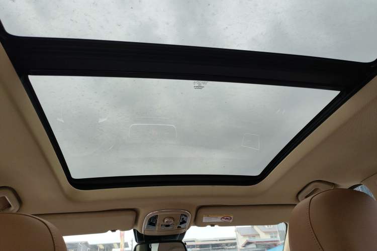 Used Haval H8 2015 2.0T Four-Wheel Drive Elite Model