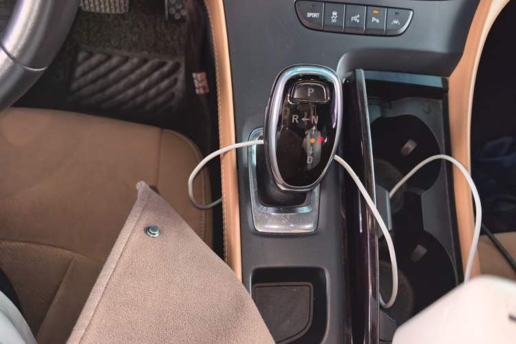 Used Buick LaCrosse 2016 28T Luxury Version