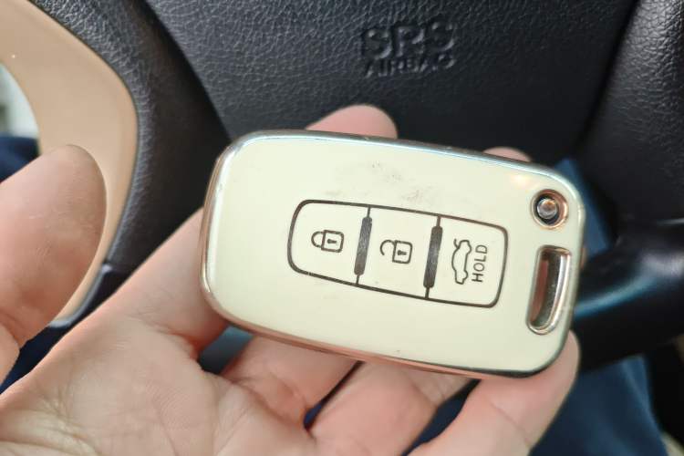 Used Hyundai Sonata 2013 2.0L Automatic Luxury Edition
