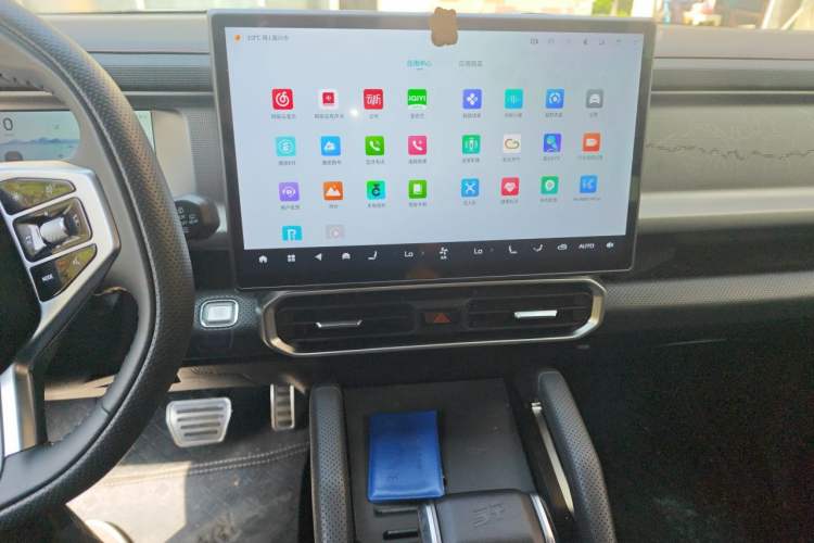 Used JETOUR Traveler 2023 2.0T All-Wheel Drive CrossPRO+