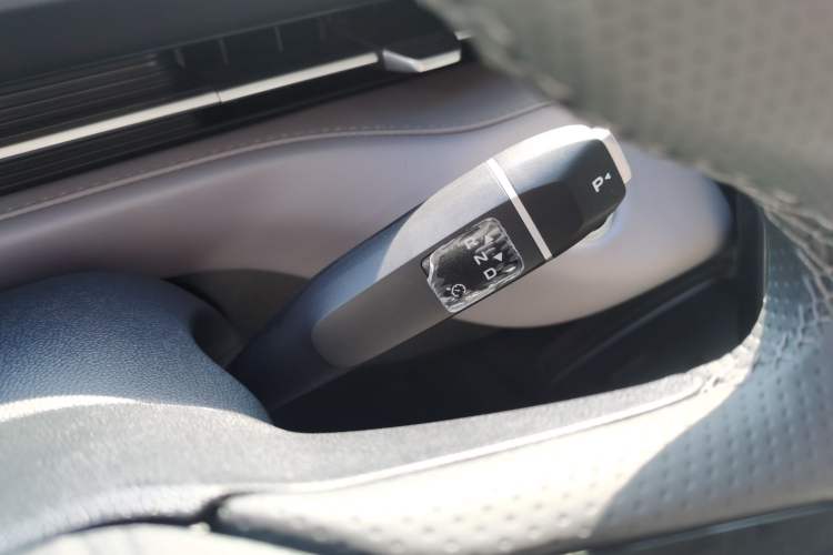 Used Changan Eado PHEV 2025 Smart New Blue Whale 145KM Battleship Edition