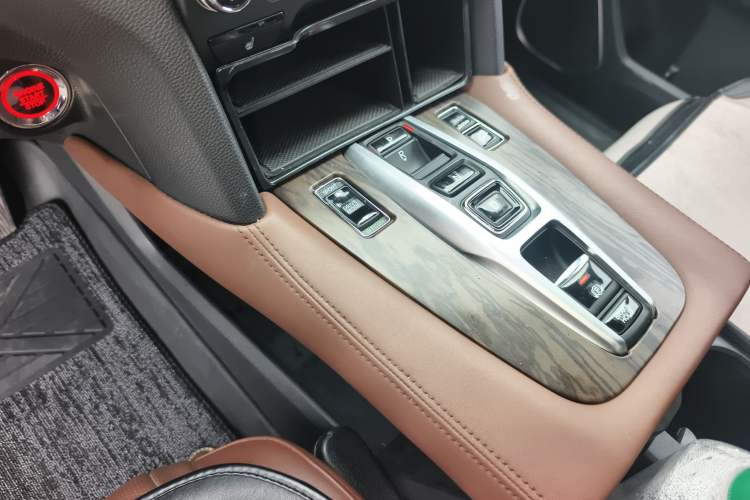 Used Honda UR-V 2020 370TURBO Four-Wheel Drive Prestige Edition