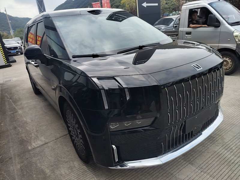 Used Zeekr 009 2026 Seven-Seater Ultra+ Family Edition — 3
