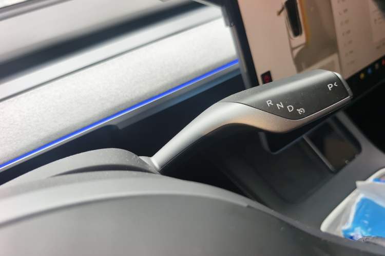 Used Tesla Model Y 2023 Rear-Wheel-Drive Version