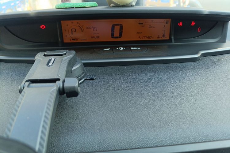 Used Citroen C-Quatre 2013 CROSS 1.6L Automatic Odometer Close Up