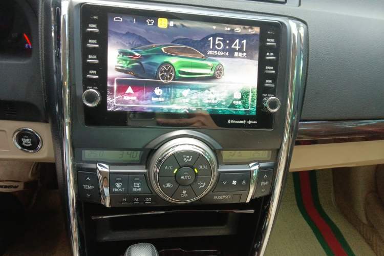 Used Toyota Reiz 2013 2.5S Elite Edition Audio And AC Panel