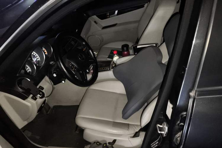 Used Mercedes-Benz C-Class 2013 C 180 CGI Classic