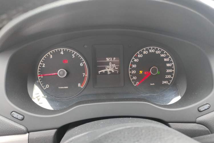 Used Volkswagen Sagitar 2014 1.6L Automatic Comfort Model