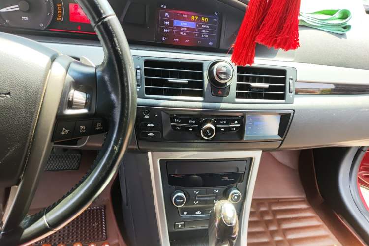 Used Roewe 550 2012 550 1.8L Automatic Value Edition
