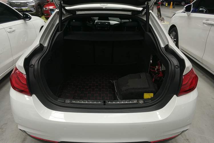 Used BMW 4 Series 2017 425i Gran Coupe Luxury M Sport Package Trunk