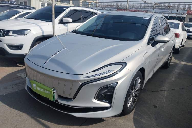 Used Hongqi E-QM5 2022 431 km Charge & Enjoy Edition