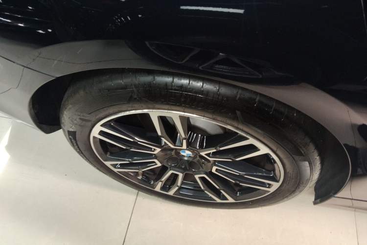 Used BMW 5 Series 2025 530Li Leading Model M Sport Package