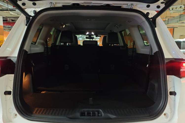 Used Ford Equator 2021 EcoBoost 225 Platinum Edition 7-Seater
