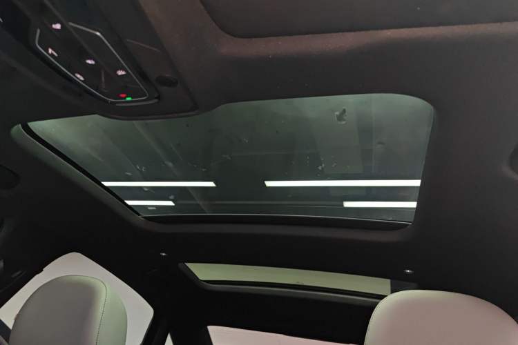 Used Audi A6L 2023 Revised Edition 45 TFSI quattro Prestige Dynamic Version Headliner