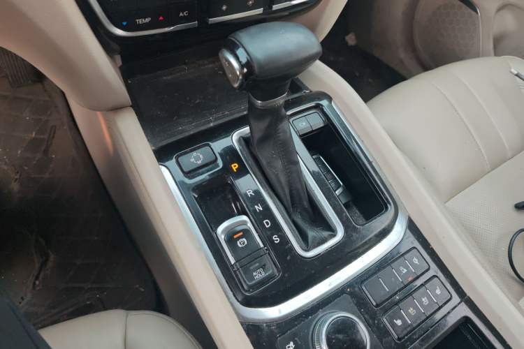 Used GAC Trumpchi GS8 2017 320T Four-Wheel Drive Luxury Smart Connectivity Version (7 Seats)
