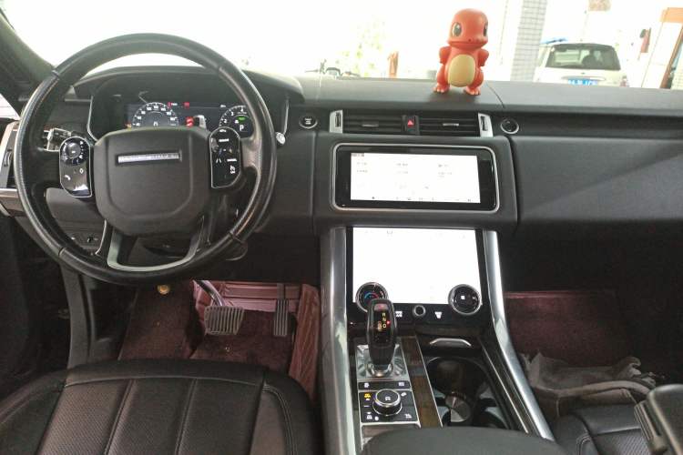 Used Land Rover Range SportNew Energy 2018 P400e Center Console
