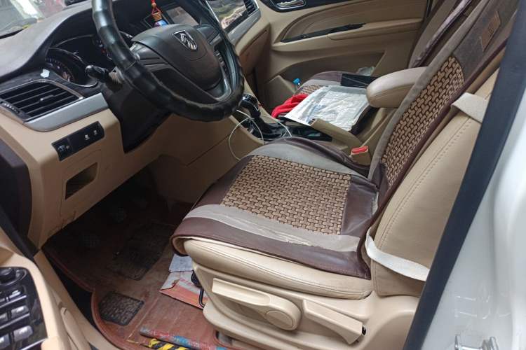 Used Baojun 730 2016 1.5L Manual Comfort Version 7 Seats China V Emission Standard