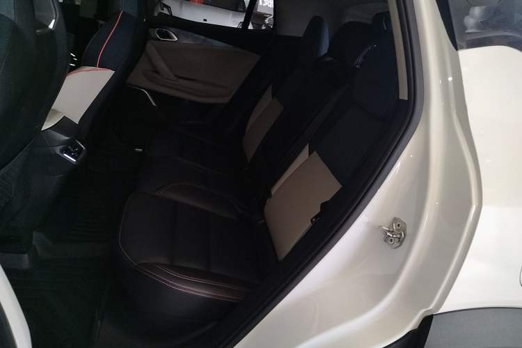 Used Lynk & Co 06 2020 1.5T YAO Halo
