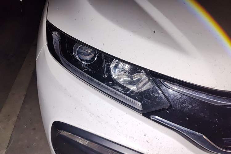 Used Honda XR-V 2015 1.8L VTi CVT Luxury Edition Right Front Headlight