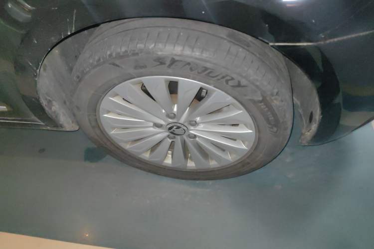 Used Skoda Octavia 2018 TSI280 DSG Luxury Edition Right Front Wheel Hub