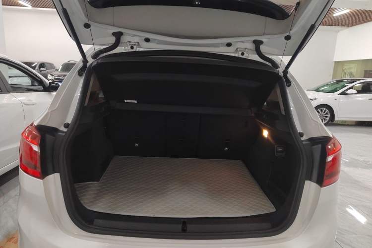 Used BMW 2 Series Active Tourer 2016 218i Fashion Model