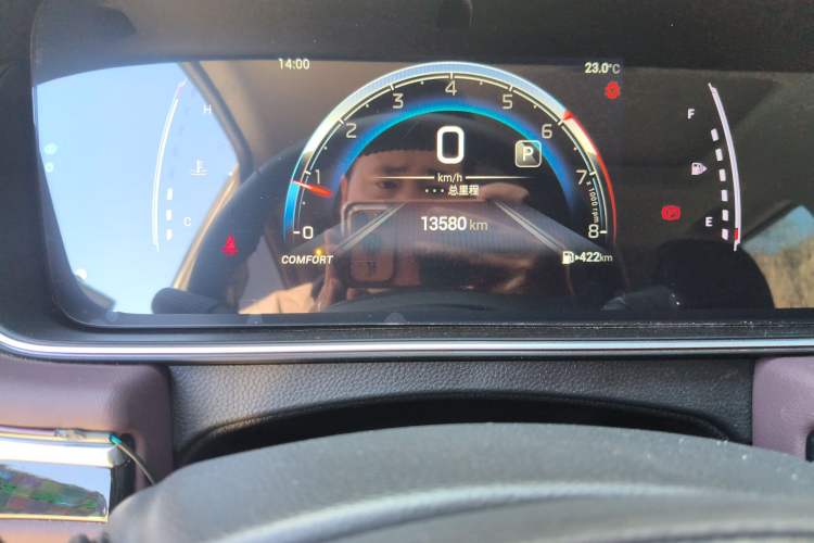 Used GAC Trumpchi M6 2023 PRO 270T DCT Luxury Edition Odometer Close Up