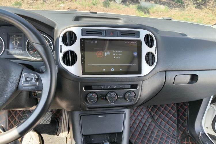 Used Volkswagen Tiguan 2017 300TSI Automatic Two-Wheel Drive Silk Road Comfort Edition