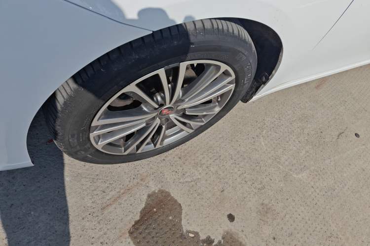 Used Roewe i6 2020 PLUS 1.6L CVT 4G Connected Glory Flagship Edition