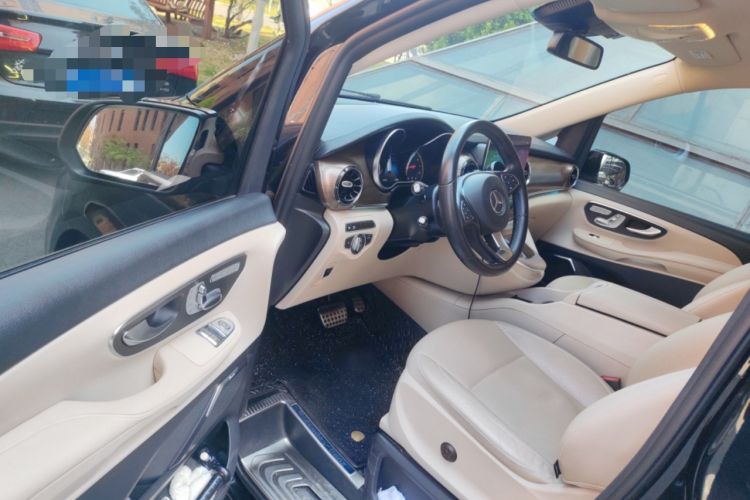 Used Mercedes-Benz V-Class 2020 V 260 L Long-wheelbase Luxury Edition Driver Seat