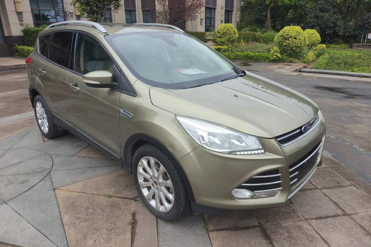 Used Ford Kuga 2013 2.0L GTDi Four-Wheel-Drive Elite Model
