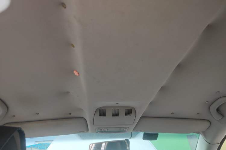 Used Skoda Octavia 2014 1.6L Manual Yijie Edition Headliner