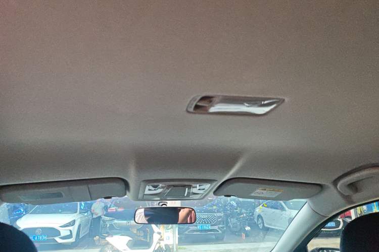 Used Nissan Sylphy 2022 Classic 1.6XE CVT Comfort Edition Headliner