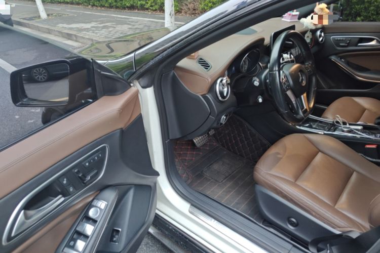 Used Mercedes-Benz CLA 2014 CLA 260 4MATIC Driver Seat