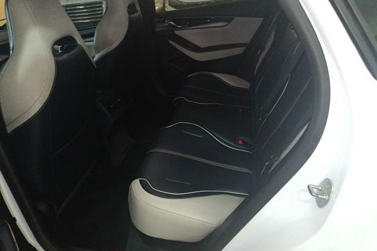 Used BYD Qin PLUS 2021 EV 400KM Luxury Model