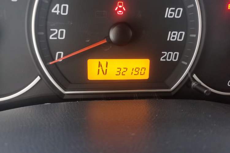 Used Suzuki Swift 2016 1.5L Automatic Fashionable Coolplay Edition
