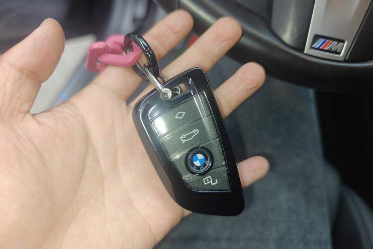 Used BMW X4 2022 xDrive 30i M Sport Package Vehicle Key