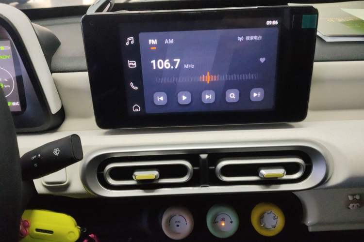 Used Wuling Hongguang MINIEV 2024 3rd Generation 215km Youth Edition