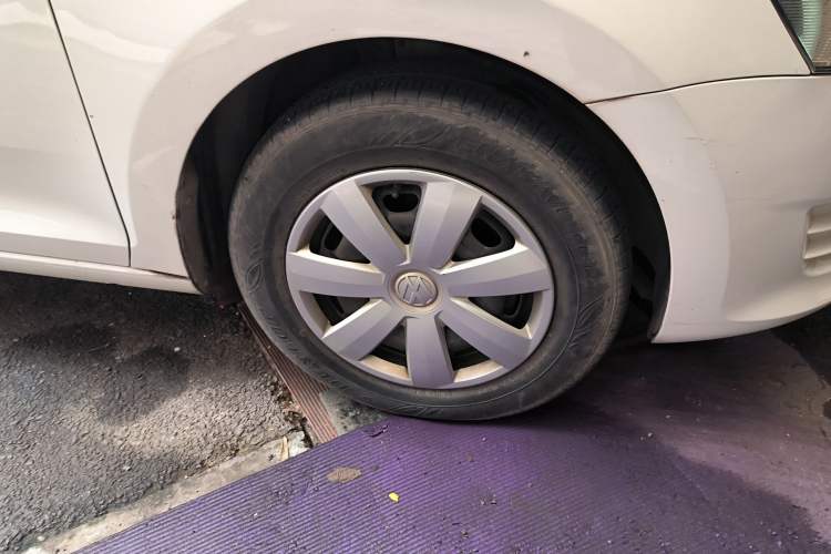 Used Volkswagen Santana 2015 1.4L Manual Fashion Edition