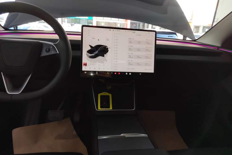 Used Tesla Model Y 2025 Rear-Wheel Drive First Edition
