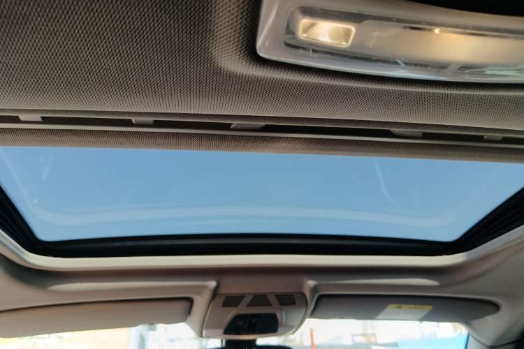 Used BMW 2 Series 2018 220i Sport Design Package