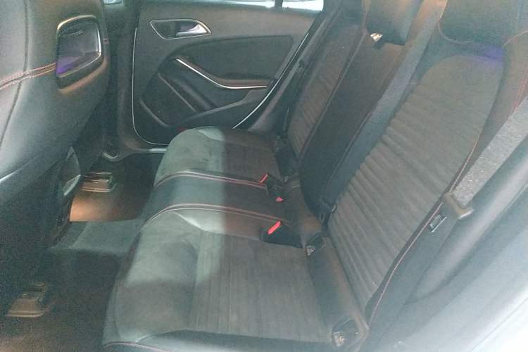 Used Mercedes-Benz CLA 2018 CLA 220 4MATIC
