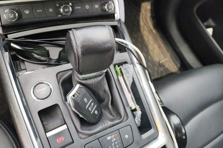 Used Citroen C6 2017 350THP Luxury Model Gear Lever