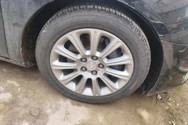 Used Cadillac XTS 2016 28T Luxury Model