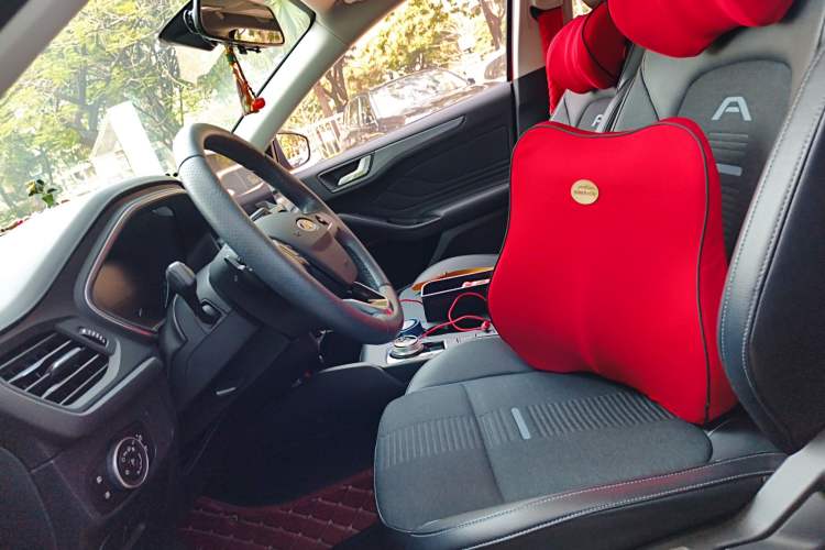 Used Ford Focus Active 2020 EcoBoost 180 Automatic Trendy Model Left Front Seat