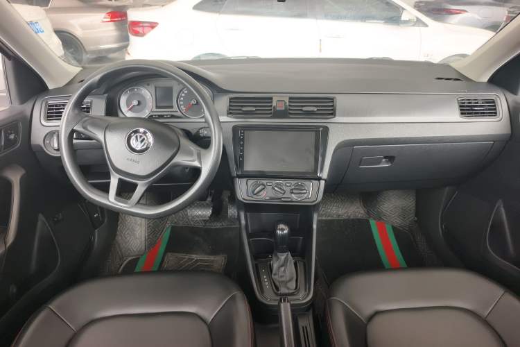 Used Volkswagen Santana 2021 1.5L Automatic Fashion Edition Center Console