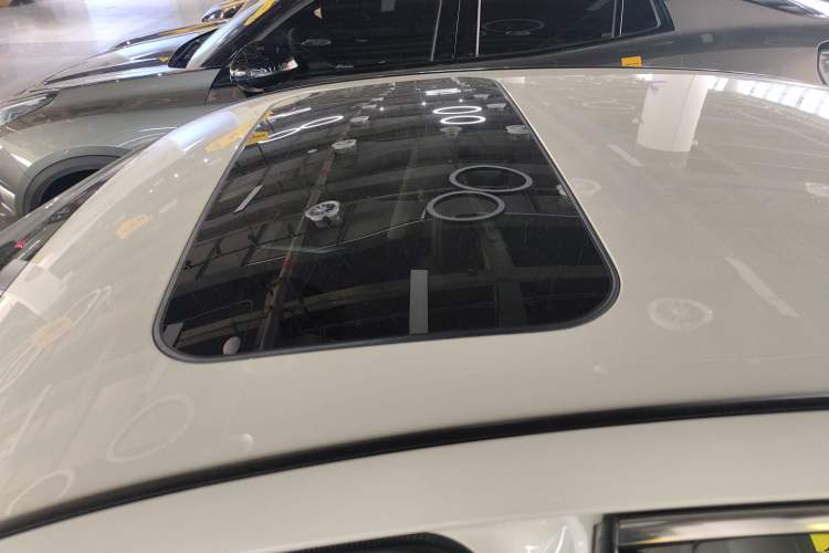 Used Infiniti Q50L 2018 2.0T Comfort Edition China VI Standard
