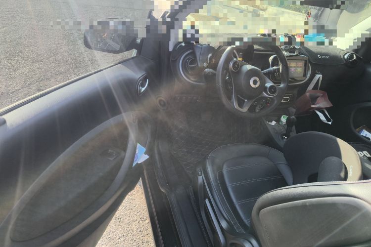 Used smart fortwo 2018 0.9T 66kW Hardtop Pioneer Edition China V Emission Standard