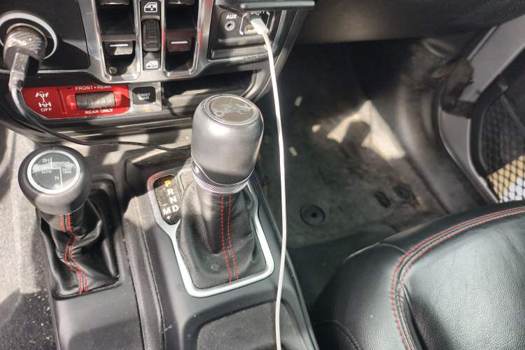 Used Jeep Wrangler 2019 2.0T Rubicon Four-Door Version China VI Emission Standard
